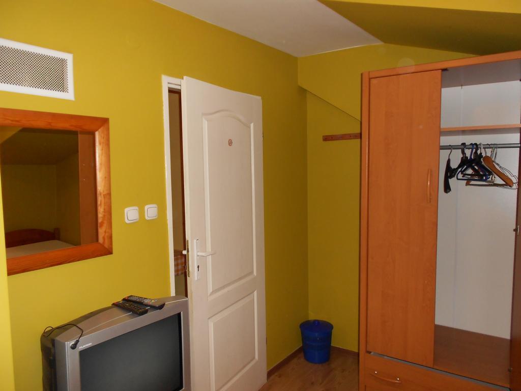 Na Skraju Lasu Chodel Exterior foto